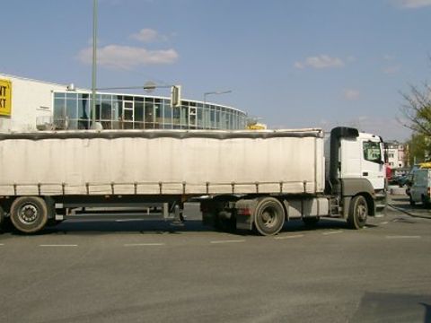 Schwertransporter
