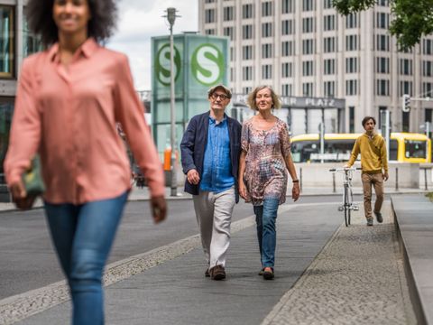 Mobilität, S-Bahn, Fussgänger