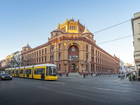 Oranienburger Straße (Bild: diegograndi – stock.adobe.com)