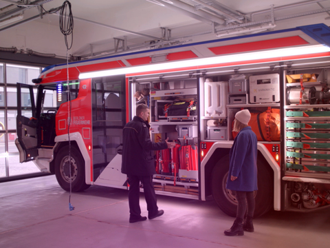 Das Innere eines elektrischen Lösch- und Hilfeleistungsfahrzeuges