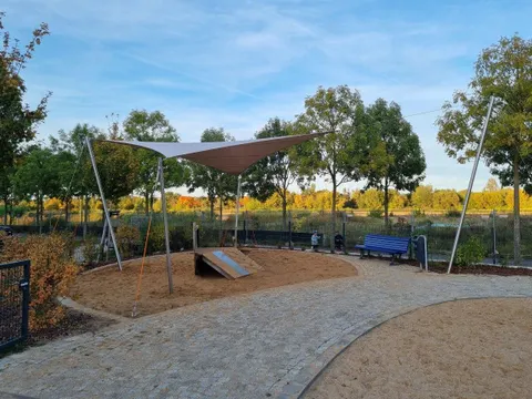 Projektbeispiel_EFRE_2026_Steckbrief_Sonnensegel