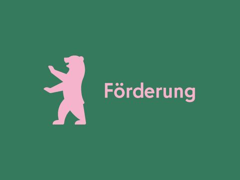 Ein Beitragsbild mit der Aufschrift "Förderung". Links daneben ist ein stilisierter Bär - der Berliner Bär - zu sehen. Der Hintergrund ist grün und die Aufschrift sowie die Grafik sind rosa.