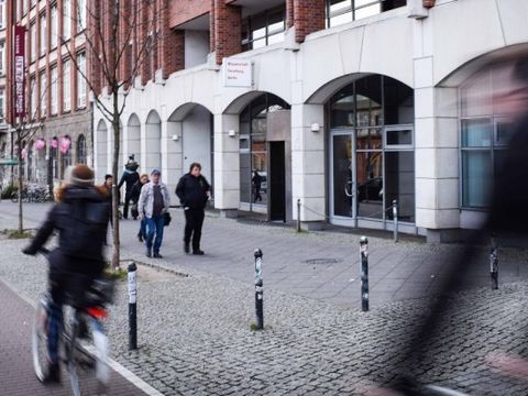 Dienstgebäude Warschauer Str. der Senatskanzlei - Wissenschaft und Forschung