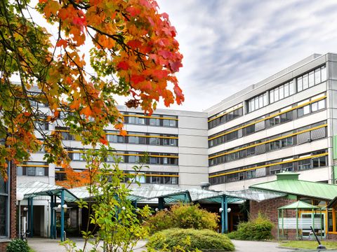 PV-Anlage auf dem Krankenhausdach des EWK
