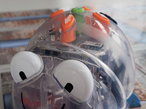 kleiner Roboter