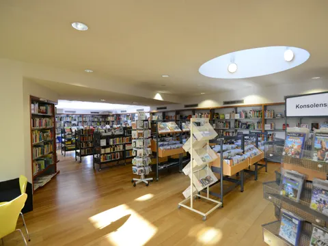 Bibliothek am Luisenbad