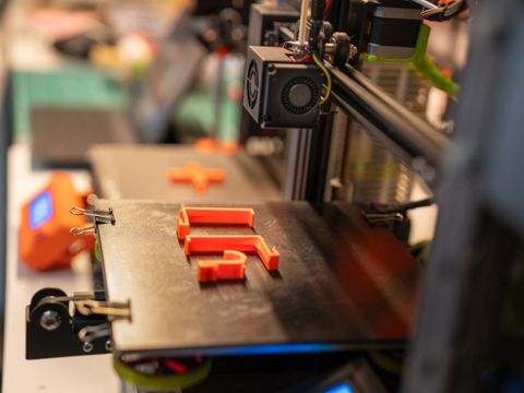 Angefangenes Projekt mit einem 3D-Drucker