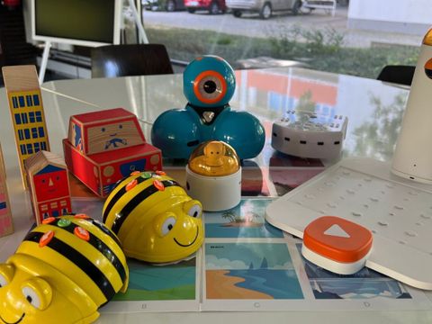 Coding & Robotik in der Hansabibliothek