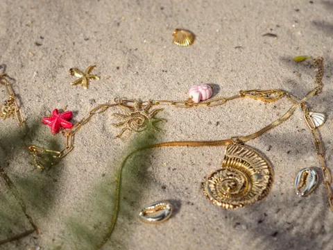 Schmuck am Strand