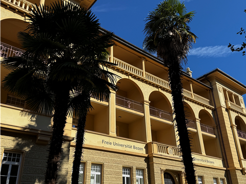 Bibliothek der Freien Universität Bozen