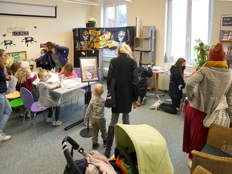 Kinderveranstaltung in der Wolfdietrich-Schnurre-Bibliothek