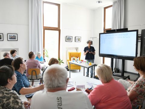 Menschen beim Sprachkurs