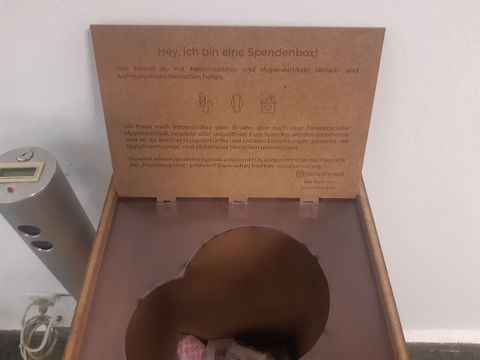 Social Period Box