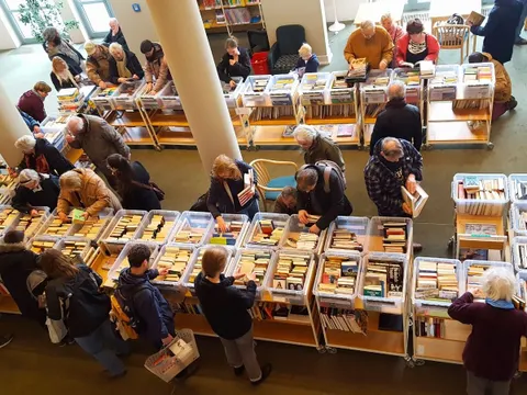 Büchertrödel