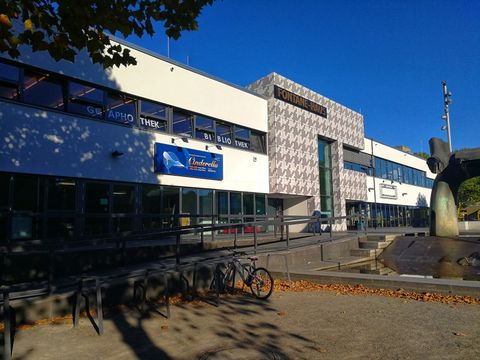 Stadtteilbibliothek Märkisches Viertel (im Fontane-Haus)