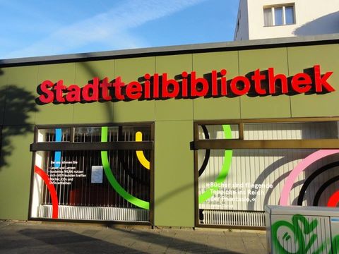 Aussenansicht mit dem neuen Schriftzug