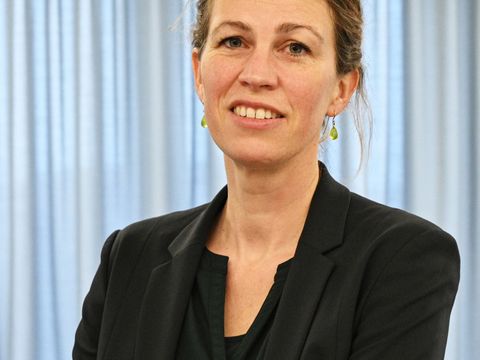 Adriane Nebel