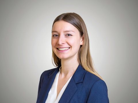 Carina Stöttner