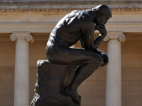 Sculptur der Denker