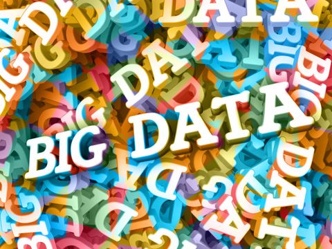 Buchstabensalat mit Schriftzug Big Data
