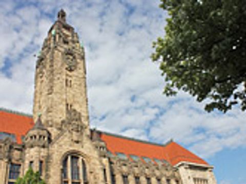 Politik und Gesellschaft