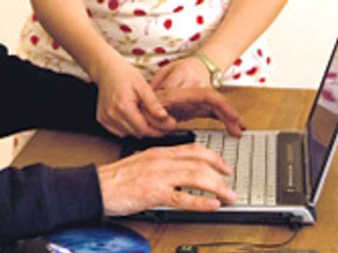Alexandertechnik Handhaltung Tastatur