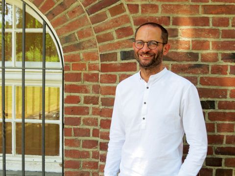 Portrait Christian Steiner - Direktor der Volkshochschule Steglitz-Zehlendorf