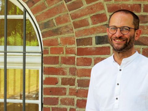 Portrait Christian Steiner - Direktor der Volkshochschule Steglitz-Zehlendorf