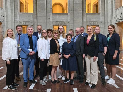 Besuch der norwegischen Delegation am 28.05.24 beim Landeswahlleiter