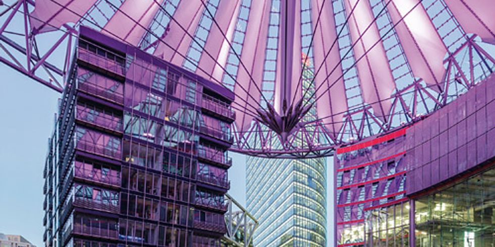 Innenperspektive vom Sony Center am Potsdamer Platz