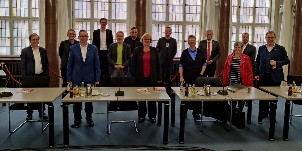Rat der Bürgermeister mit Naumann