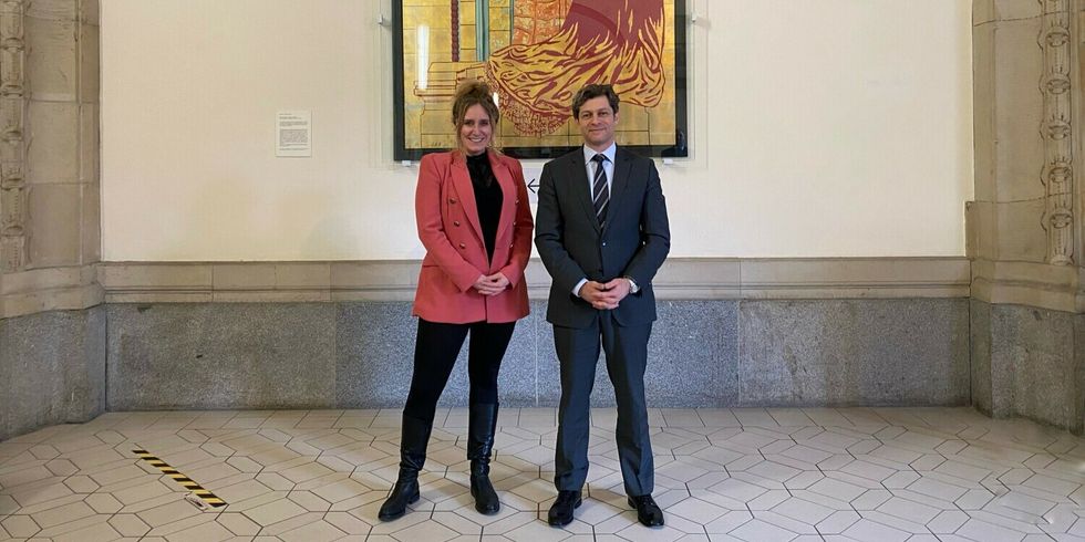Frau Bauch und der israelische Gesandte Aaron Sagui.