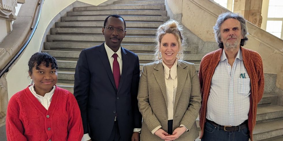 Botschafter von Burkina Faso, S.E. Toro Justin Ouoro