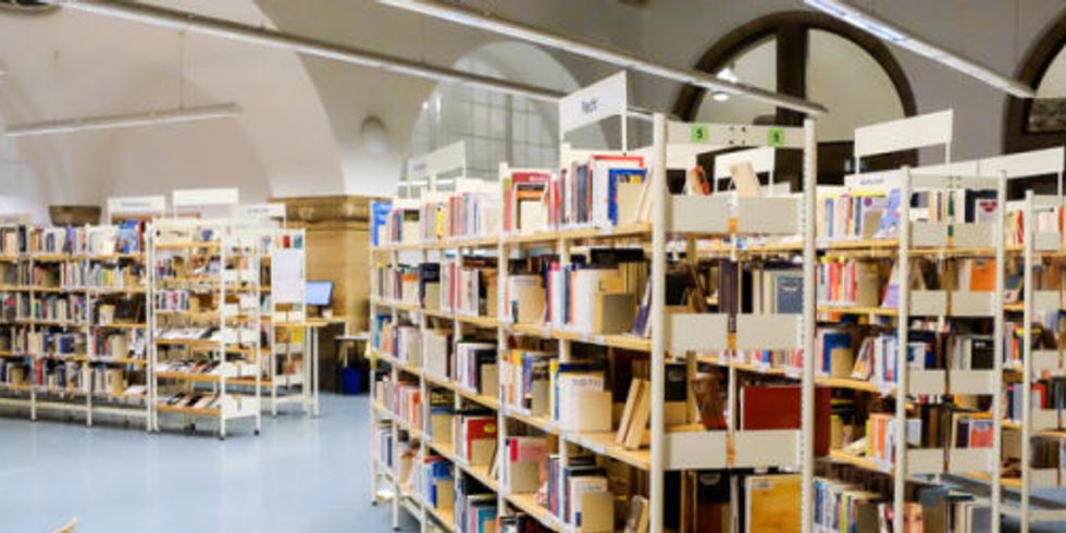 Die Heinrich-Schulz-Bibliothek mit Musikabteilung.