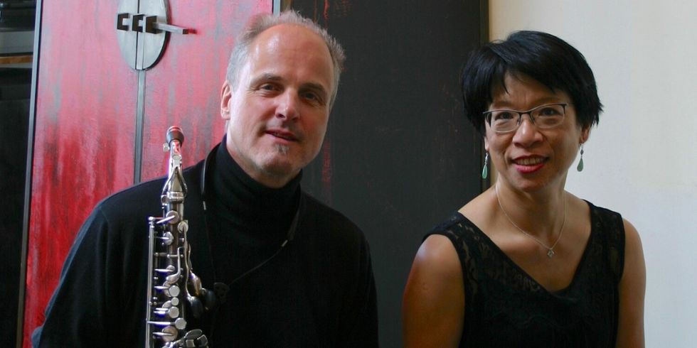 Christof Griese am Altsaxofon und Hitomi Takeo am Klavier.