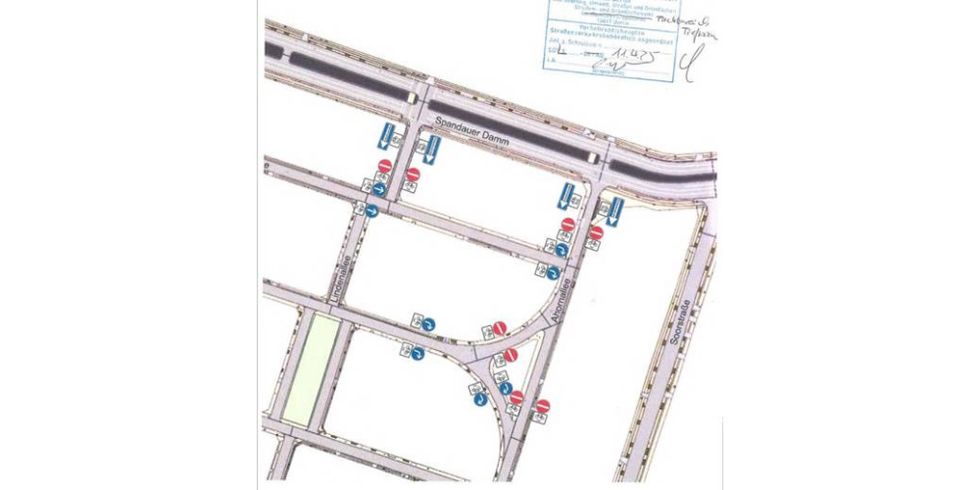 Verkehrszeichenplan: Einrichtung temporärer Einbahnstraßen in der Lindenallee und Ahornallee