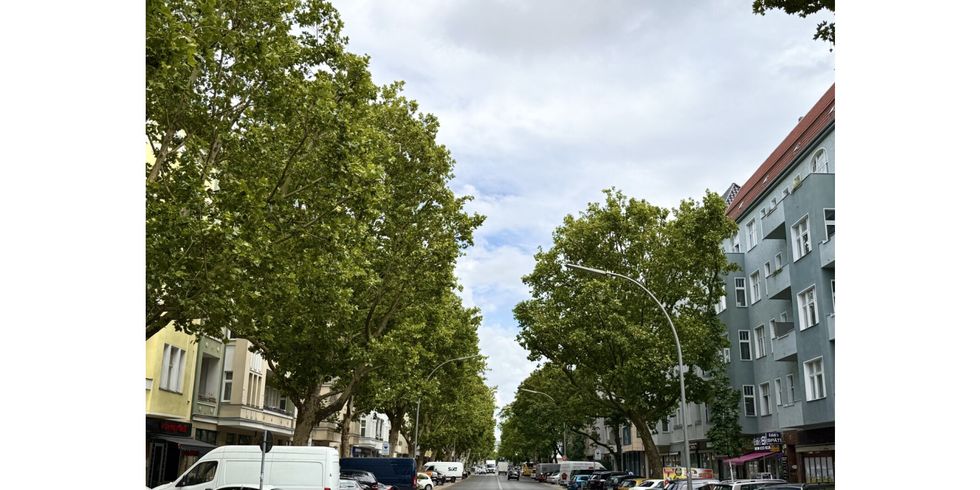 Kaiser-Augusta-Allee
