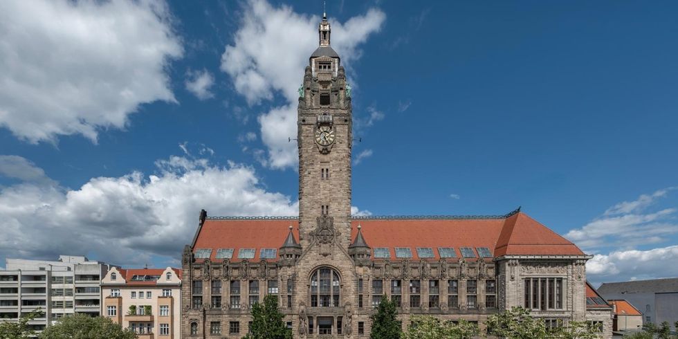 Rathaus Charlottenburg von vorne