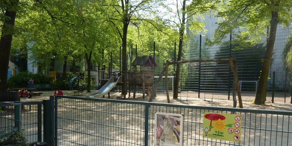 Spielplatz SchillerstraÃe, 23.4.2011, Foto: KHMM