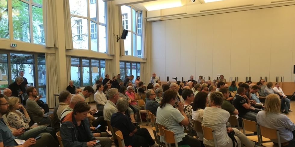 Infoveranstaltung Parkraumbewirtschaftung Bergmannkiez April 2018