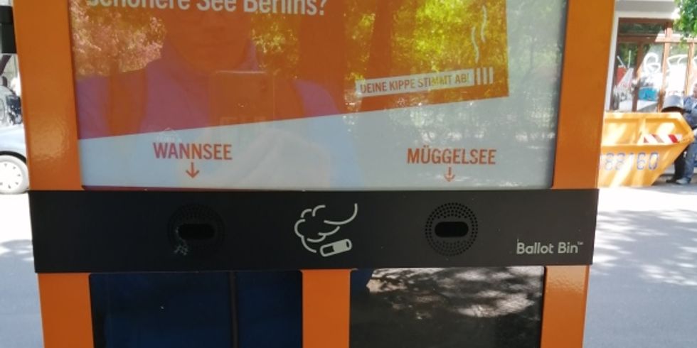 Foto Ballot Bin