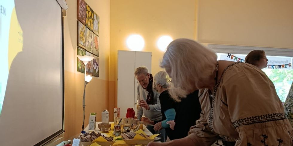 Die Grundlagen des Fairen Handels standen bei dem gemeinsamen Frühstück im Mittelpunkt.