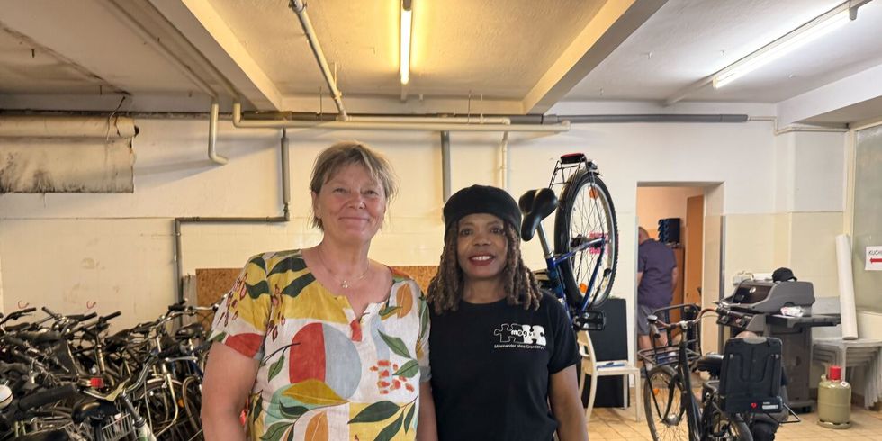 Martina und Marie betreuen und organisieren das Fahrradprojekt seit Beginn der Aktion 2022