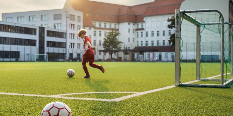Insgesamt sechs Mannschaften mit je sieben Spielern nahmen an dem Turnier teil.