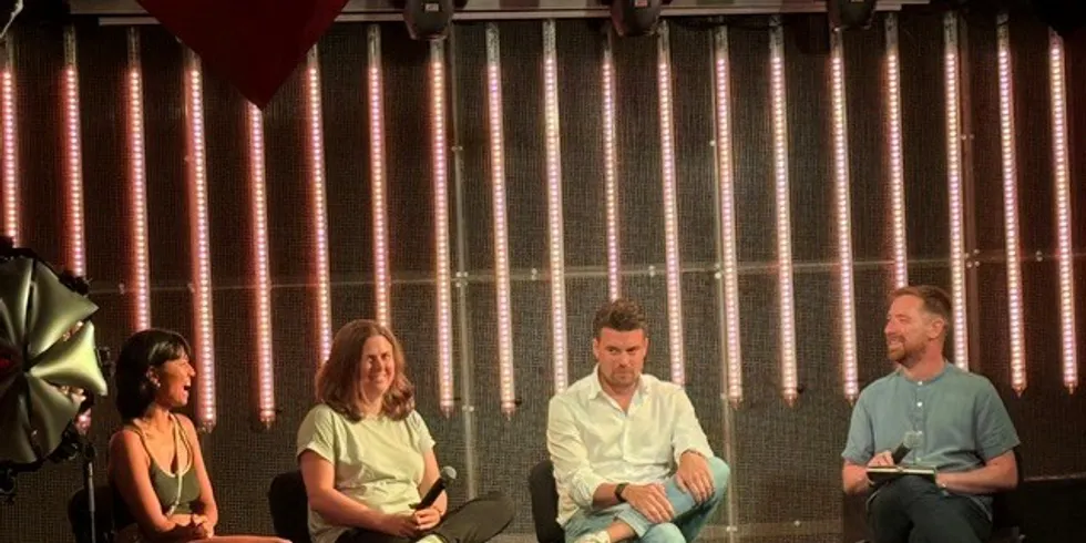 Im Rahmen einer Paneldiskussion diskutierten die Akteur*innen kulturelle und wirtschaftliche Bedeutung des Clubs für Berlin