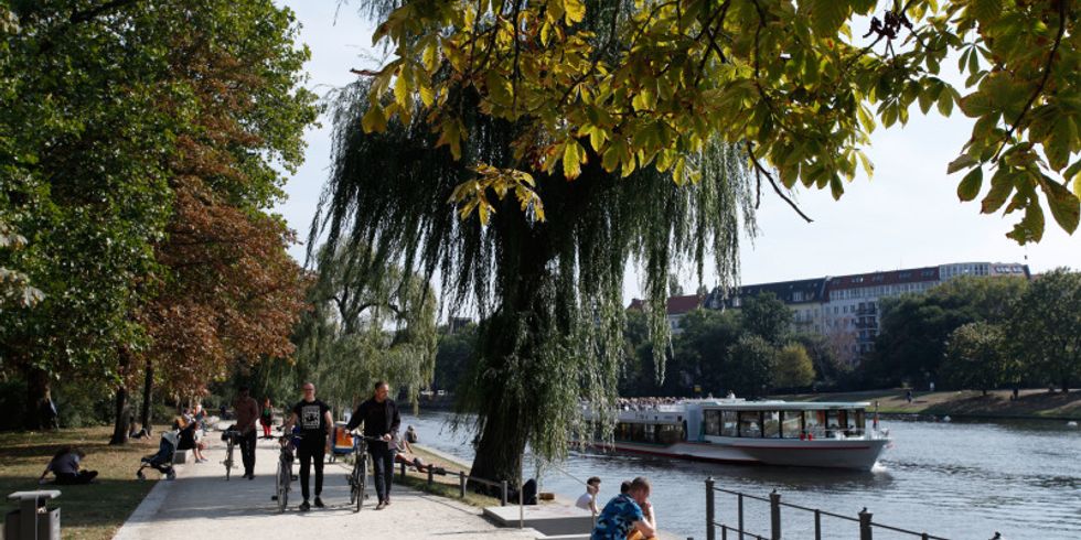 Landwehrkanal-Nordufer, 1. BA am Böcklerpark