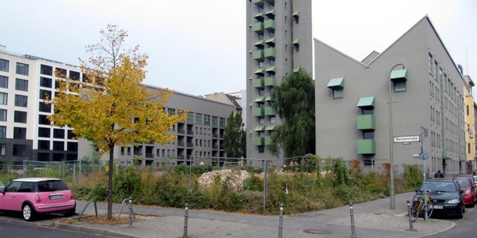Charlottenstr. 98