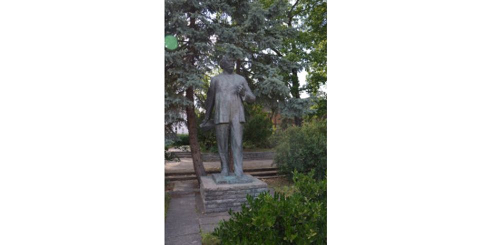Hermann Duncker Skulptur