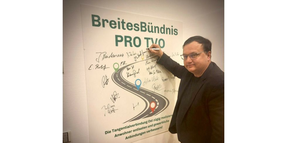 2023-01-26-pm-gipfeltreffen_michael-grunst-setzt-sich-fuer-die-umsetzung-der-tvo-ein-c-ba-lichtenberg.jpg