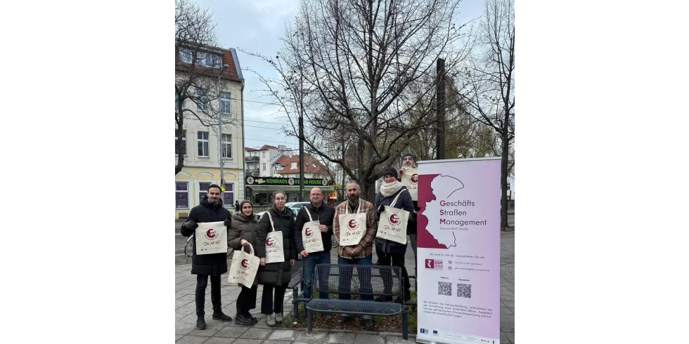 2025-12-08-pm-neues-gewerbetreibenden-netzwerk-in-der-konrad-wolf-strasse-_-ba-lichtenberg.jpg